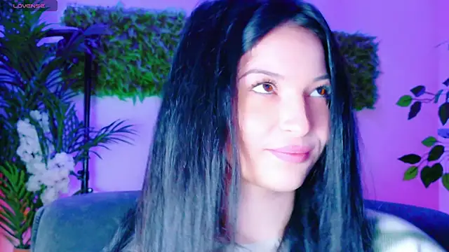 CutenessGirl online show from January 7, 2026, 7:13 am