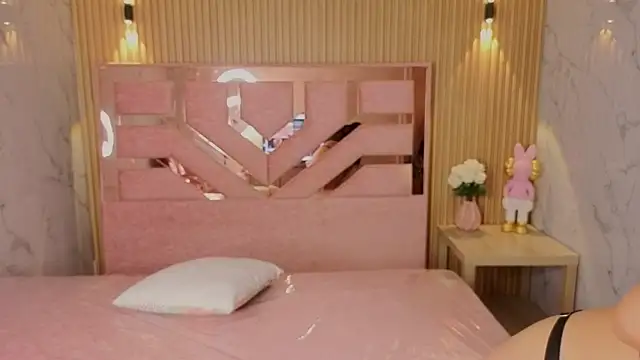 m eris s online show from February 25, 2026, 1:44 pm