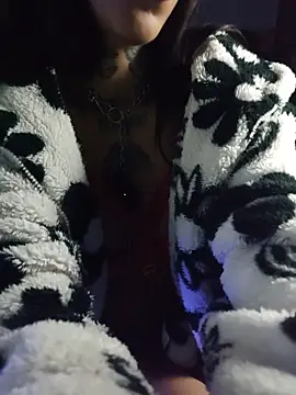 Snapshot of Jess_tattoo11 chatting on October 28, 2025, 3:33 pm Jess tattoo11 online show from October 28, 2025, 3:33 pm