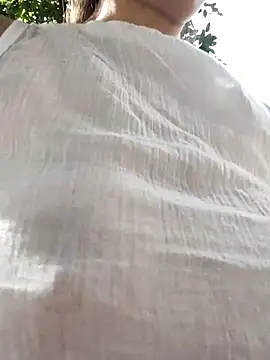 LenaBloomy online show from September 20, 2025, 10:42 am