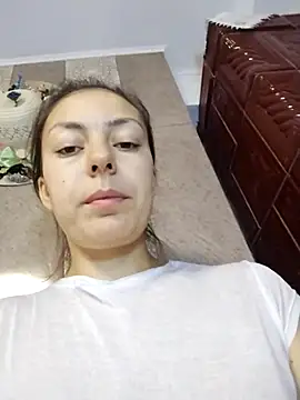 LenaBloomy online show from November 19, 2025, 12:16 pm