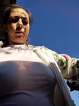 LenaBloomy online show from October 19, 2025, 11:35 am