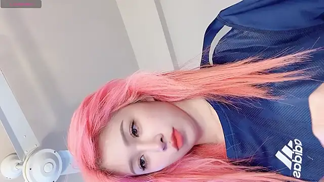 jiajia 0902 online show from October 29, 2025, 7:29 am