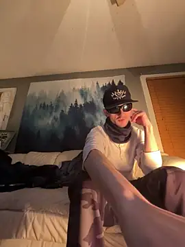 GodAlmighty0101 online show from February 24, 2026, 12:28 pm