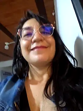 Snapshot of MAFE__29 chatting on October 24, 2025, 11:59 pm MAFE 29 online show from October 24, 2025, 11:59 pm