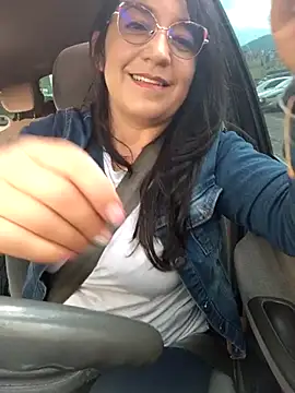 Snapshot of MAFE__29 chatting on October 13, 2025, 9:27 pm MAFE 29 online show from October 13, 2025, 9:27 pm