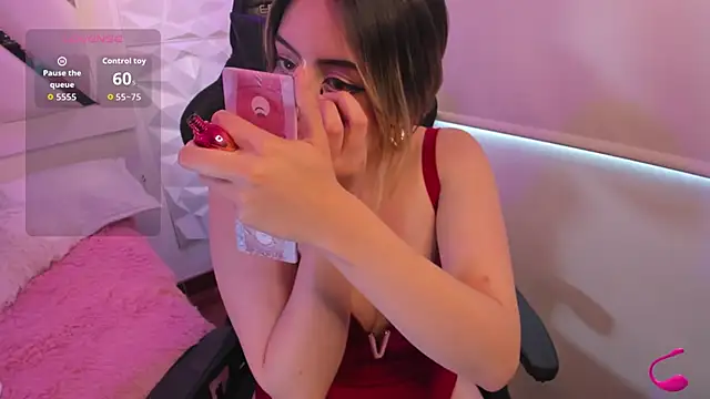 Jenny Wolridge  online show from September 23, 2025, 8:27 pm