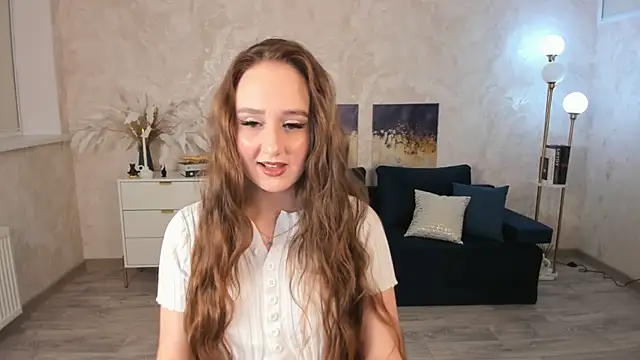 Snapshot of SabrinaCandi chatting on March 10, 2026, 7:18 pm SabrinaCandi online show from March 10, 2026, 7:18 pm