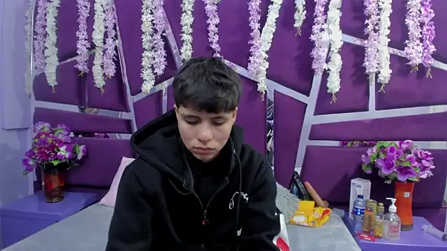 Bruno Cruzz online show from February 14, 2026, 2:23 am