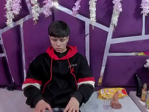 Bruno Cruzz online show from December 19, 2025, 2:26 am