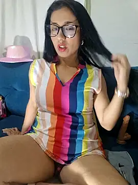 Snapshot of SofiiMilf chatting on November 7, 2025, 2:49 am SofiiMilf online show from November 7, 2025, 2:49 am