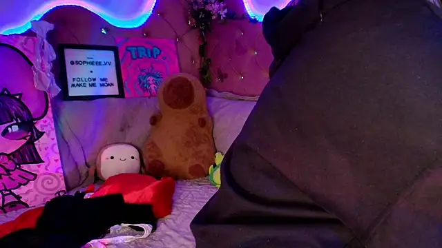 Snapshot of sophiievv chatting on November 21, 2025, 7:13 pm sophiievv online show from November 21, 2025, 7:13 pm