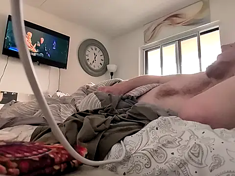 Chffbhf online show from November 17, 2025, 3:38 pm