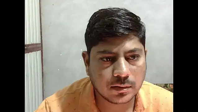 Ajmersingh335512 online show from April 14, 2026, 4:12 pm