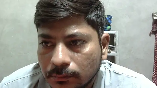 Ajmersingh335512 online show from May 22, 2026, 3:32 pm