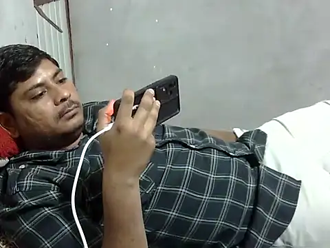 Ajmersingh335512 online show from March 3, 2026, 3:08 pm