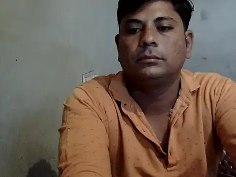 Ajmersingh335512 online show from October 4, 2025, 8:16 am