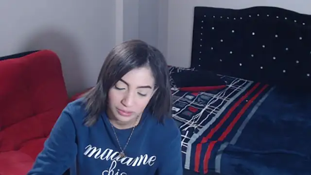 Coraline Playful online show from December 16, 2025, 1:04 pm