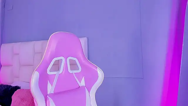 SammyRose  online show from March 31, 2026, 7:49 pm