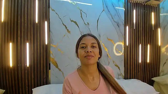 Snapshot of VictoriaDuart chatting on April 23, 2026, 7:59 pm VictoriaDuart online show from April 23, 2026, 7:59 pm