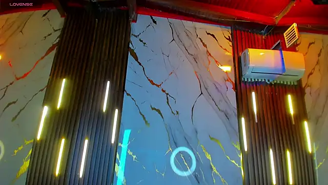 VictoriaDuart online show from October 16, 2025, 8:28 pm