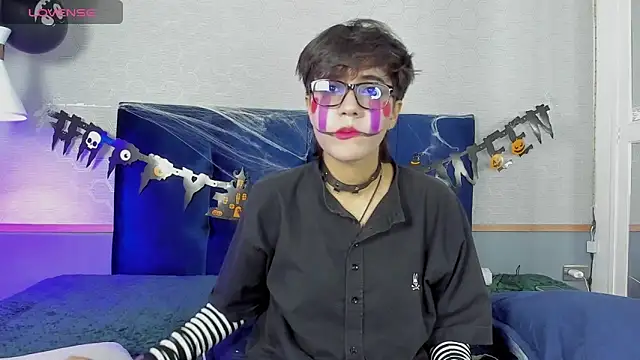 Tsuki Maru online show from October 29, 2025, 8:30 pm