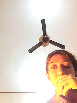 Evneet27 Saavu online show from February 5, 2026, 5:03 am