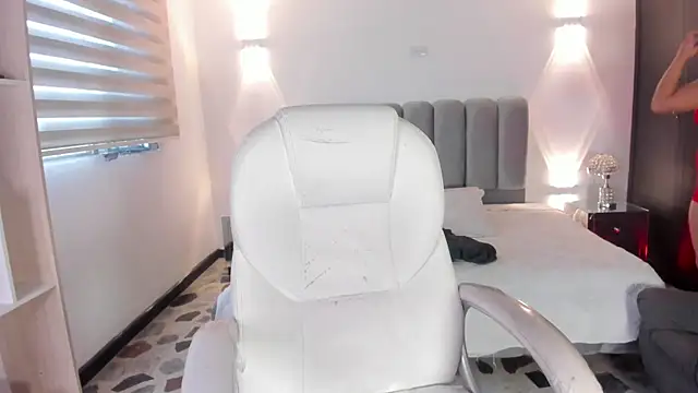 BritanyBrown  online show from February 14, 2026, 11:43 am