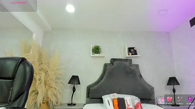 BritanyBrown  online show from March 28, 2026, 4:57 am