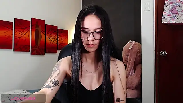 Ashley olivares online show from October 27, 2025, 12:55 am