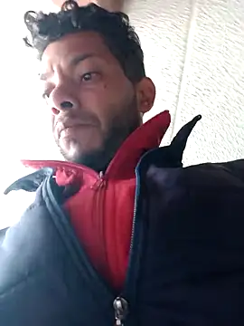 AlphaAlterX online show from November 25, 2025, 12:38 pm