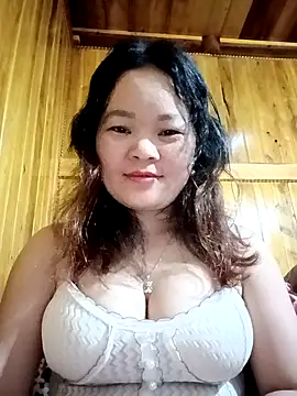 ctm-cute online show from April 29, 2026, 10:05 pm