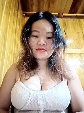 ctm-cute online show from April 21, 2026, 9:32 pm