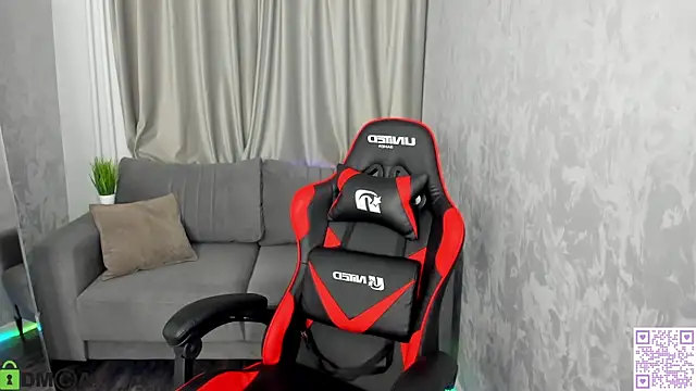 Snapshot of Brenda_Puff chatting on February 9, 2026, 12:19 am Brenda Puff online show from February 9, 2026, 12:19 am