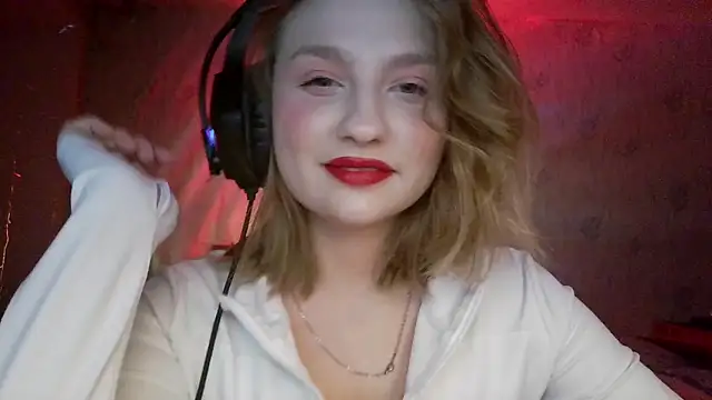 pr In cess  online show from March 8, 2026, 8:23 pm