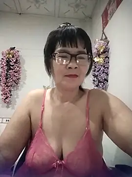 Snapshot of Ki_xxx chatting on November 14, 2025, 9:46 am Ki xxx online show from November 14, 2025, 9:46 am