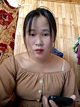 Snapshot of ALIENHR38 chatting on October 21, 2025, 1:16 am ALIENHR38 online show from October 21, 2025, 1:16 am