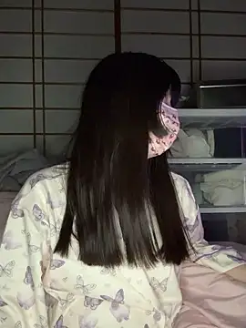 Snapshot of xx_Ojou_xx chatting on December 1, 2025, 4:30 pm xx Ojou xx online show from December 1, 2025, 4:30 pm