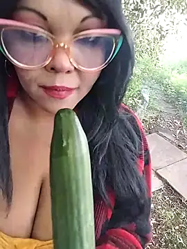hemilynthomas2467 online show from May 29, 2026, 8:31 am