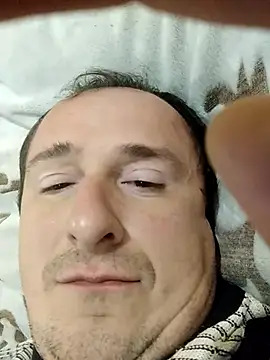 Snapshot of zurab39 chatting on October 11, 2025, 4:19 pm zurab39 online show from October 11, 2025, 4:19 pm