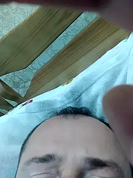 Snapshot of zurab39 chatting on October 21, 2025, 7:35 pm zurab39 online show from October 21, 2025, 7:35 pm