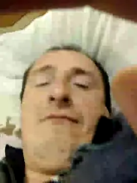 Snapshot of zurab39 chatting on October 8, 2025, 4:51 pm zurab39 online show from October 8, 2025, 4:51 pm