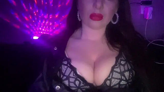 Snapshot of Djelina940 chatting on January 7, 2026, 7:41 pm Djelina940 online show from January 7, 2026, 7:41 pm