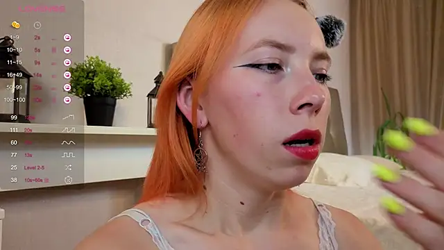 JuliannaWenger online show from September 20, 2025, 4:45 pm