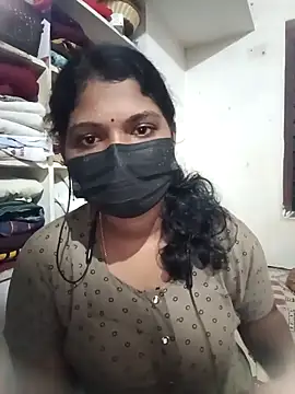 swetha01430 online show from November 3, 2025, 3:26 pm