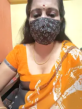 mallu-reshma online show from October 5, 2025, 2:52 pm