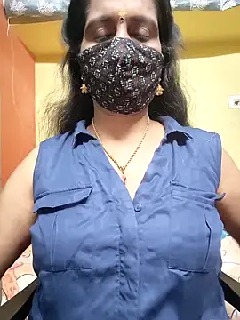 Snapshot of mallu-reshma chatting on December 14, 2025, 6:57 pm mallu-reshma online show from December 14, 2025, 6:57 pm