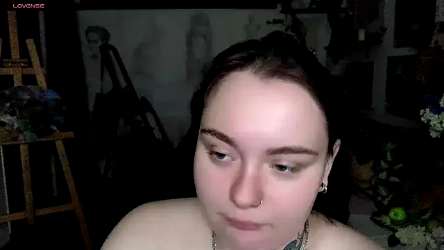 Snapshot of KatrinClark chatting on September 27, 2025, 6:47 pm KatrinClark online show from September 27, 2025, 6:47 pm