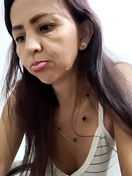 Snapshot of zaira_spice chatting on March 20, 2026, 11:17 pm zaira spice online show from March 20, 2026, 11:17 pm