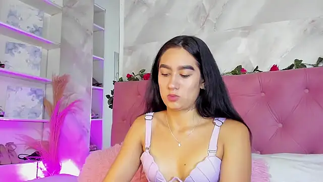 Nicolqueen  online show from October 14, 2025, 11:11 am